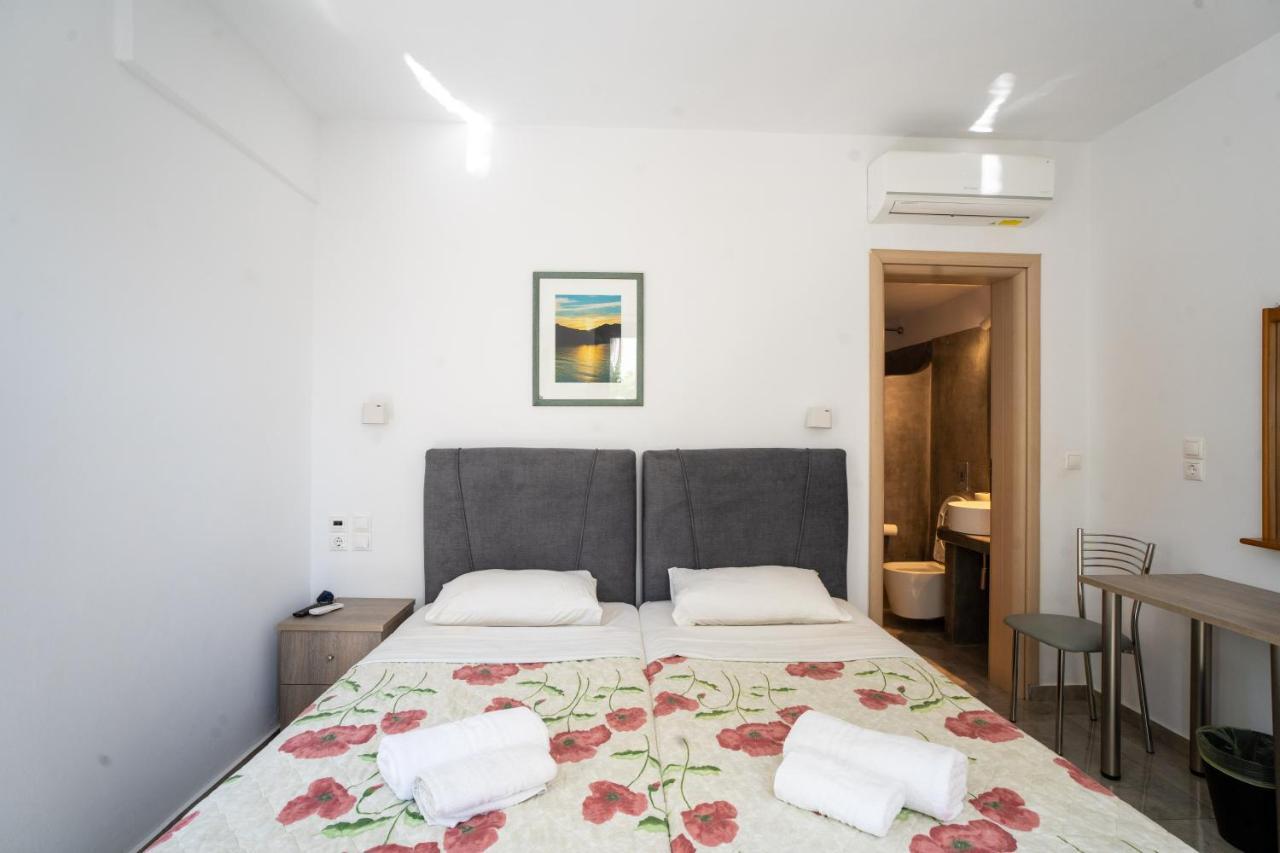 Liana Studios Mykonos Town Bagian luar foto