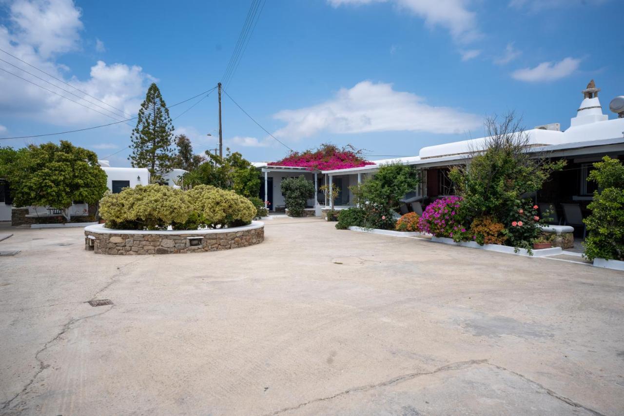 Liana Studios Mykonos Town Bagian luar foto