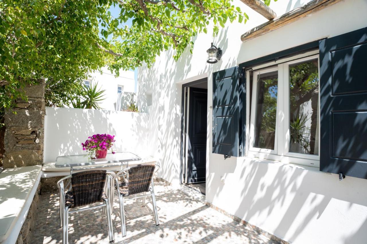 Liana Studios Mykonos Town Bagian luar foto