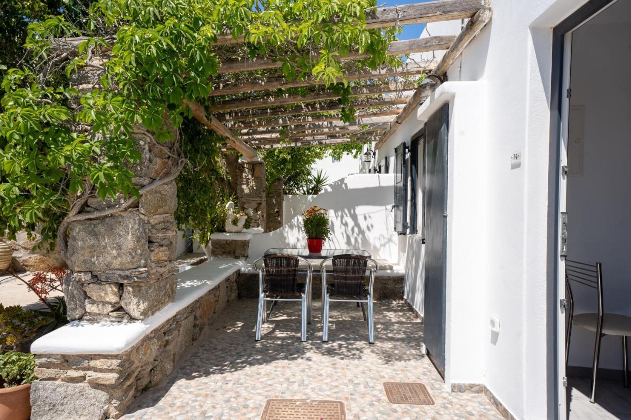 Liana Studios Mykonos Town Bagian luar foto