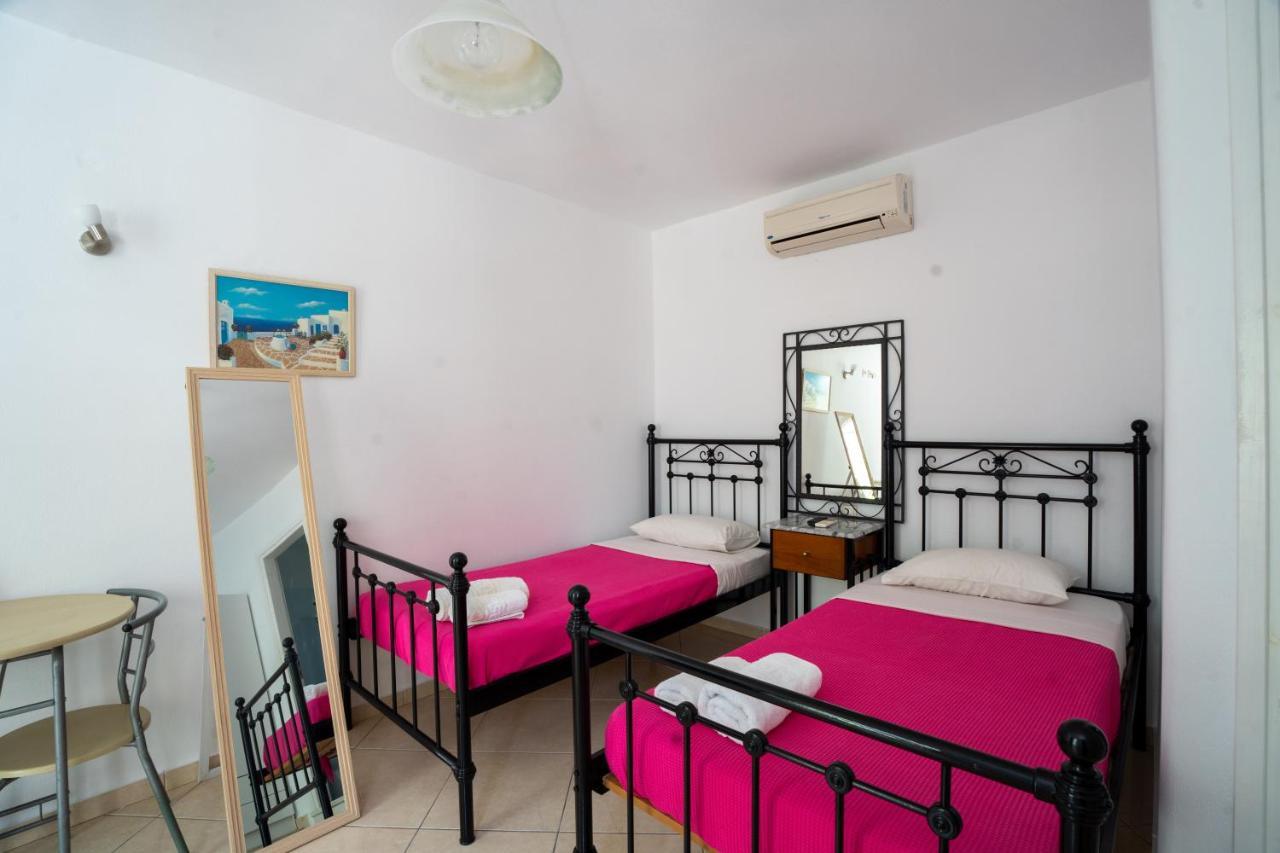 Liana Studios Mykonos Town Bagian luar foto