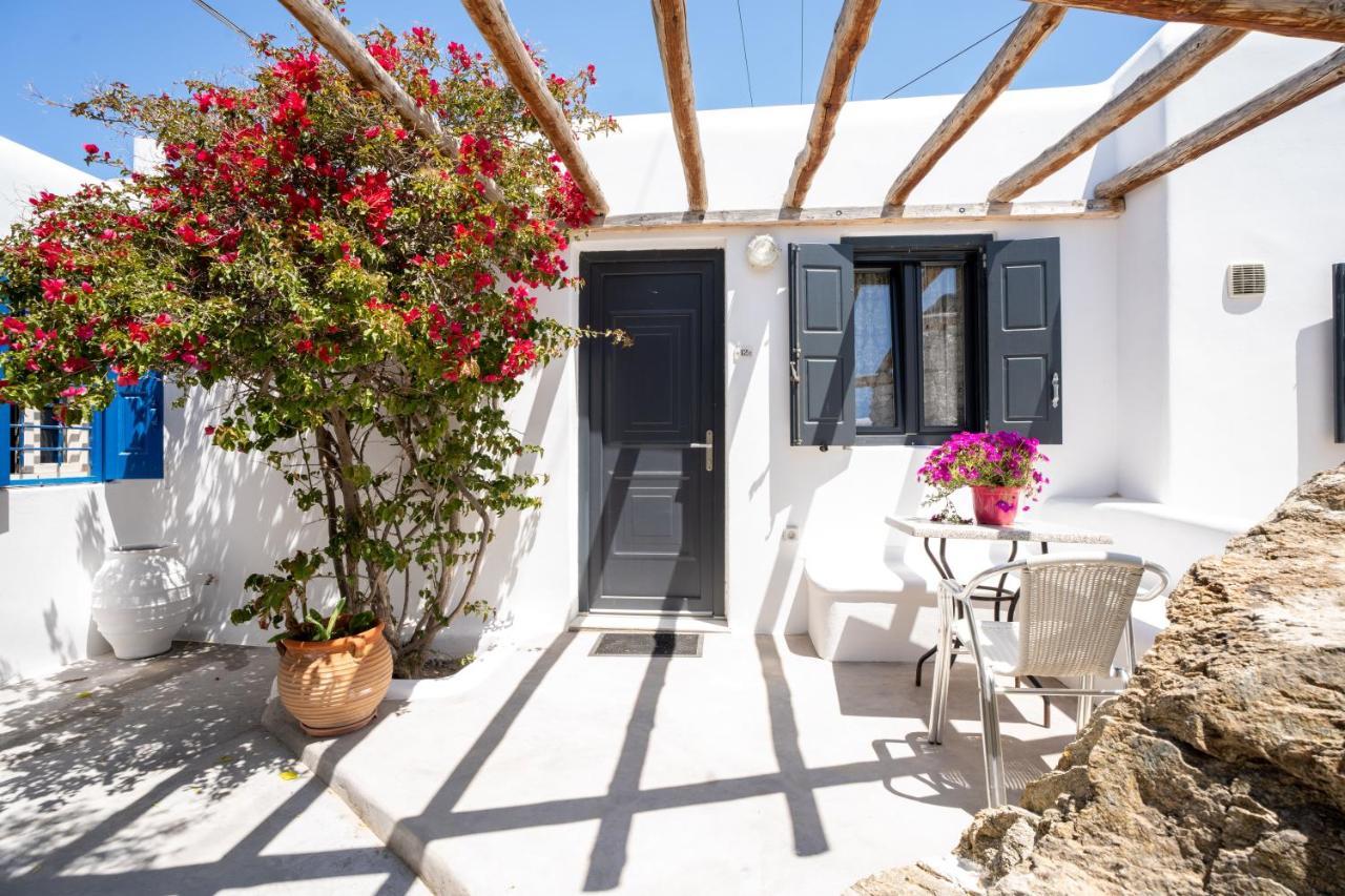 Liana Studios Mykonos Town Bagian luar foto