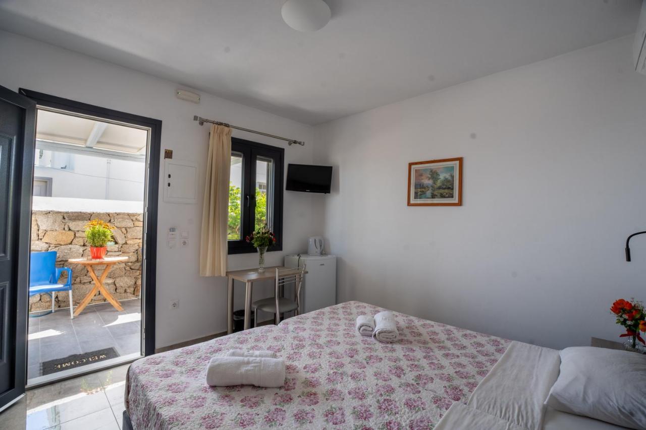 Liana Studios Mykonos Town Bagian luar foto
