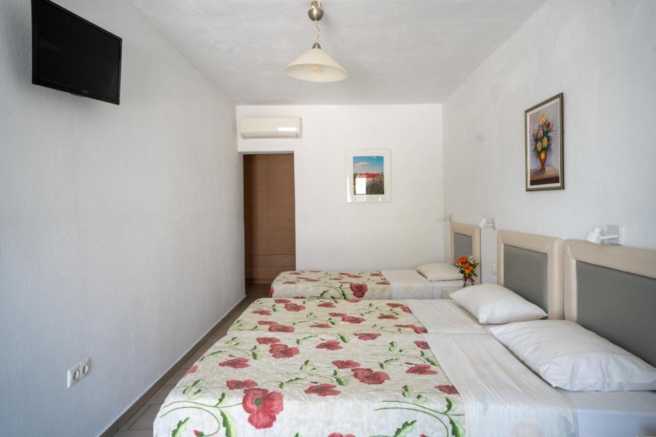 Liana Studios Mykonos Town Bagian luar foto