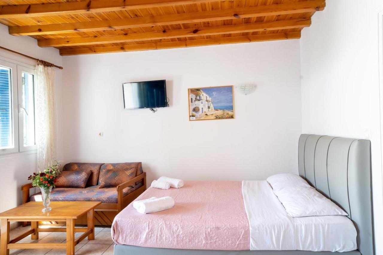 Liana Studios Mykonos Town Bagian luar foto