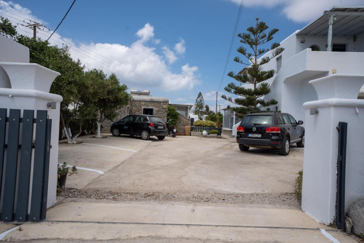 Liana Studios Mykonos Town Bagian luar foto