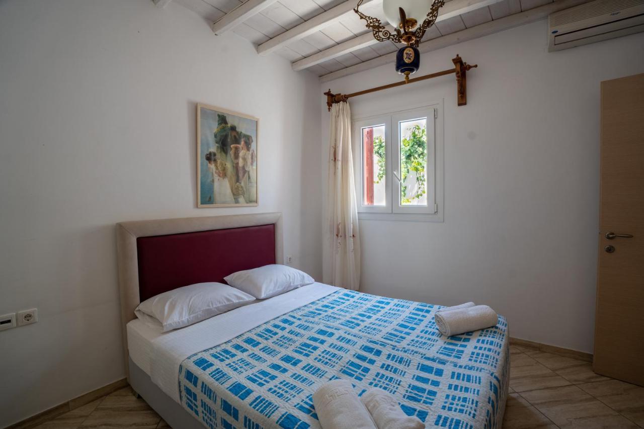 Liana Studios Mykonos Town Bagian luar foto