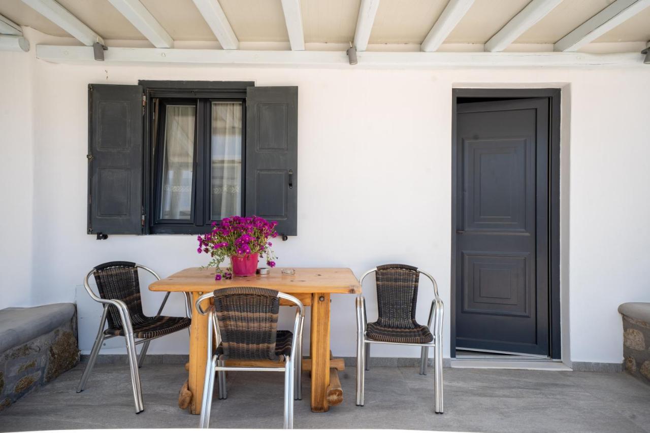 Liana Studios Mykonos Town Bagian luar foto