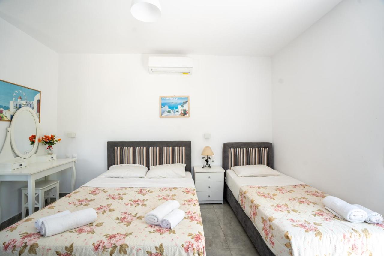 Liana Studios Mykonos Town Bagian luar foto
