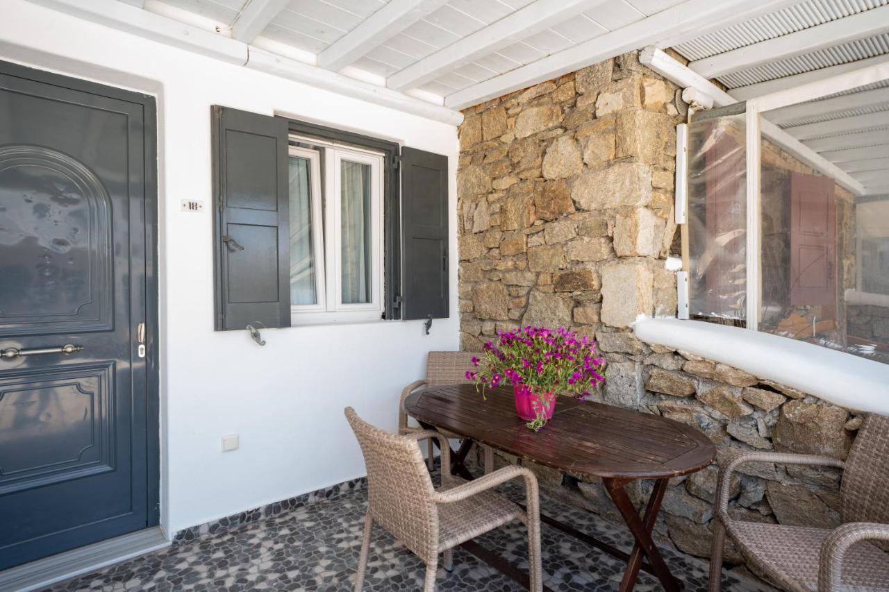 Liana Studios Mykonos Town Bagian luar foto