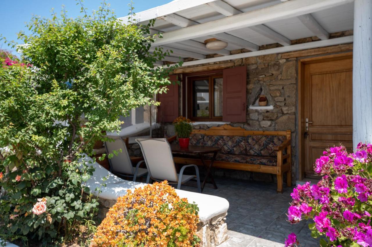 Liana Studios Mykonos Town Bagian luar foto