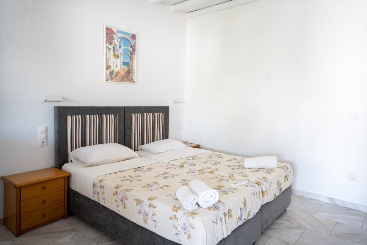 Liana Studios Mykonos Town Bagian luar foto