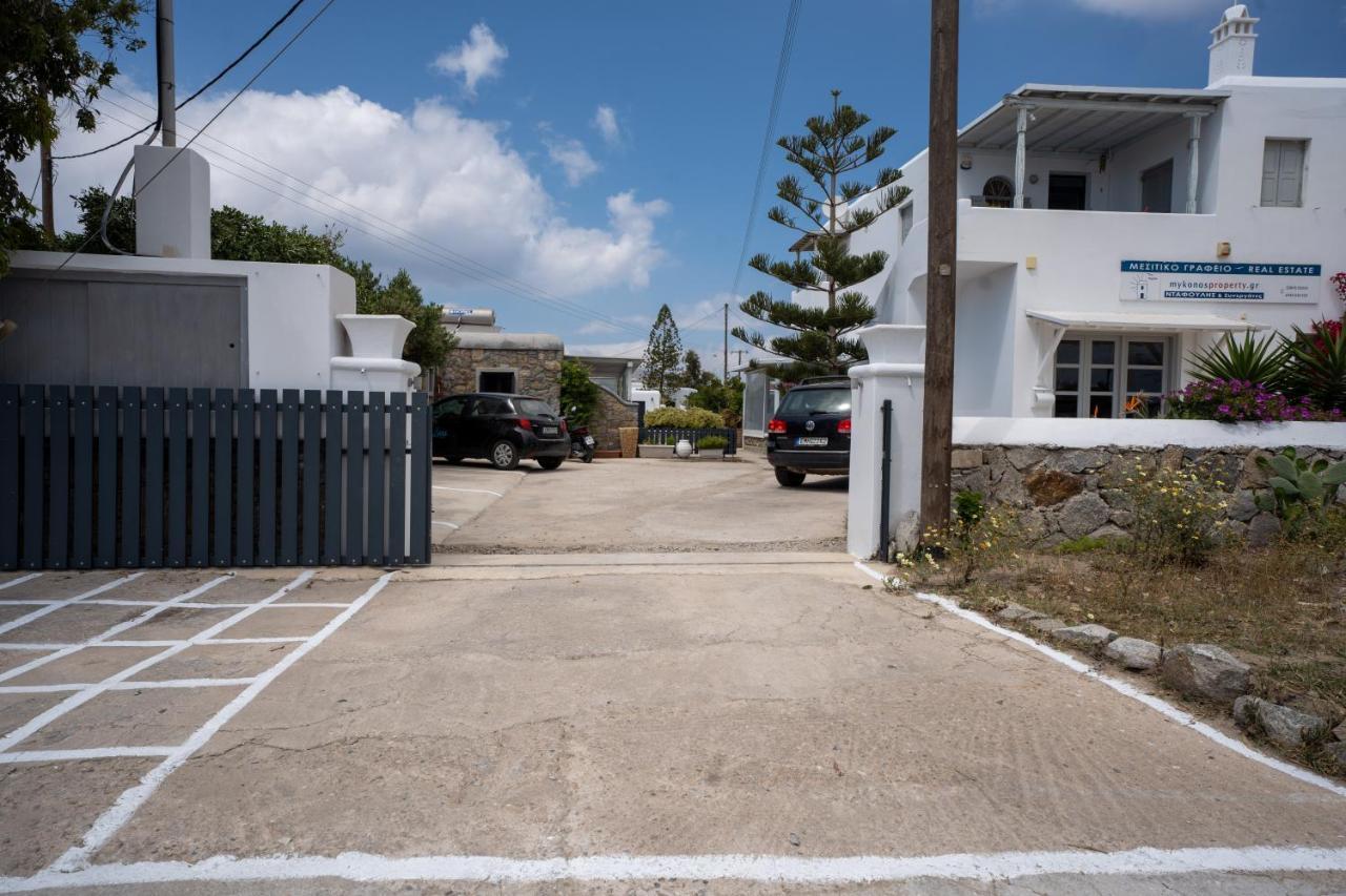 Liana Studios Mykonos Town Bagian luar foto